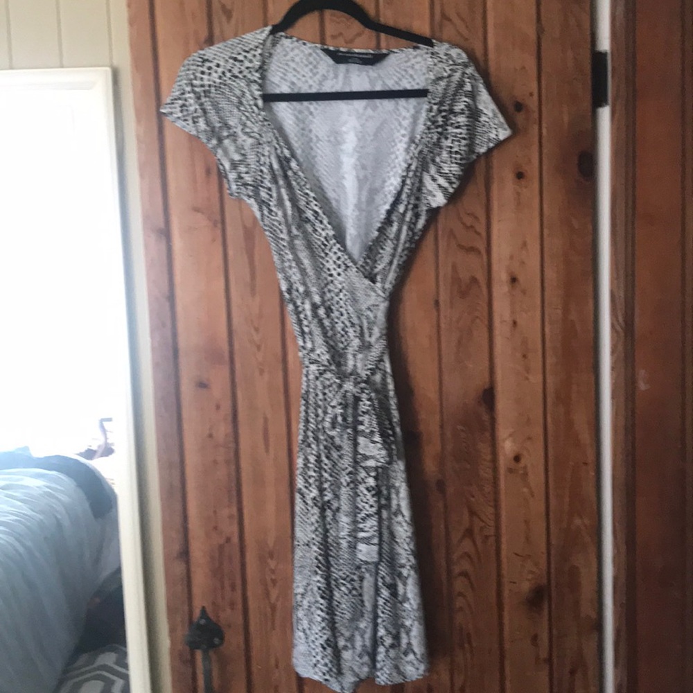 Classic Norma Kamala Wrap Dress!